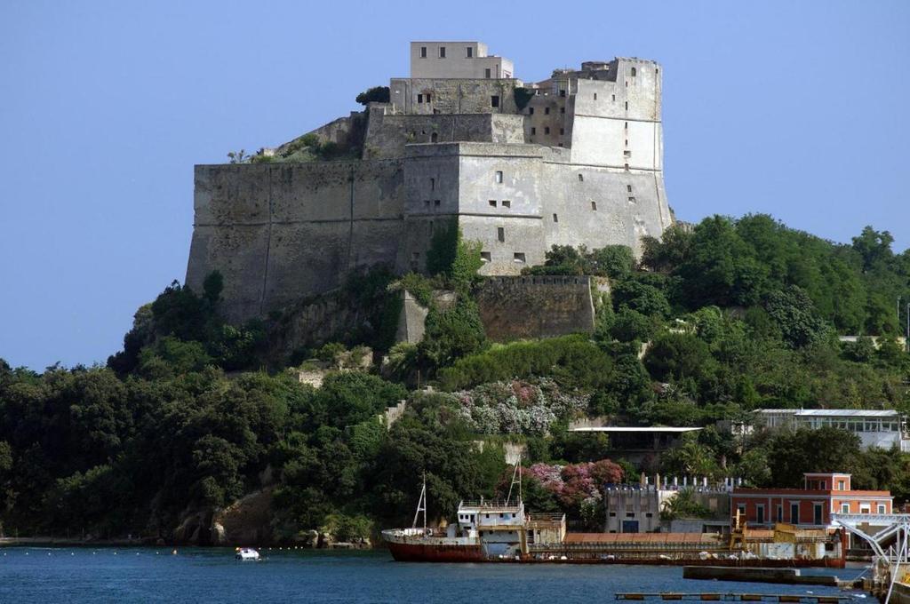 Albergo Delle Rose Pozzuoli Eksteriør bilde